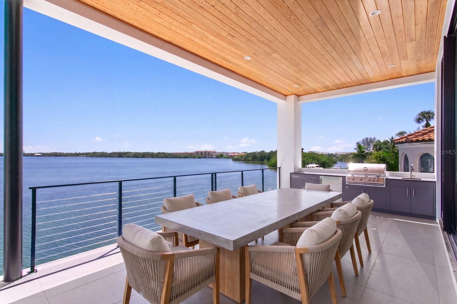 114 SANDS POINT DR — photo 21
