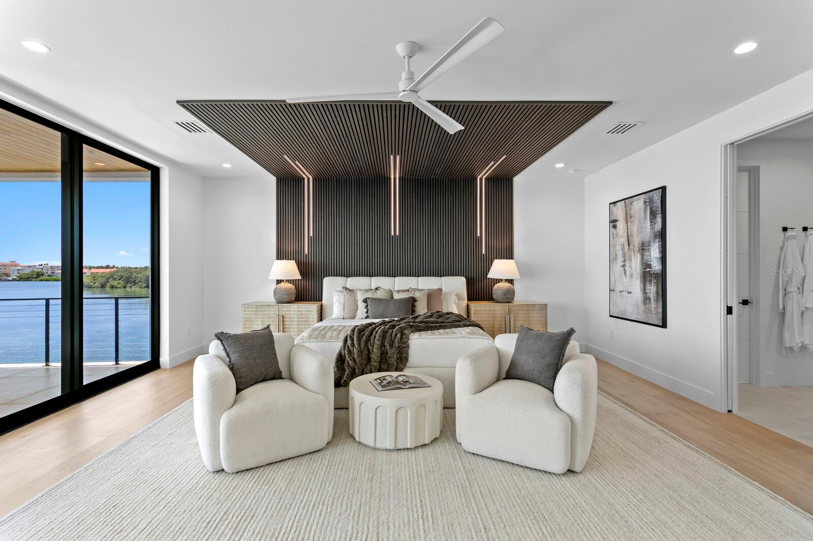 114 SANDS POINT DR — photo 37