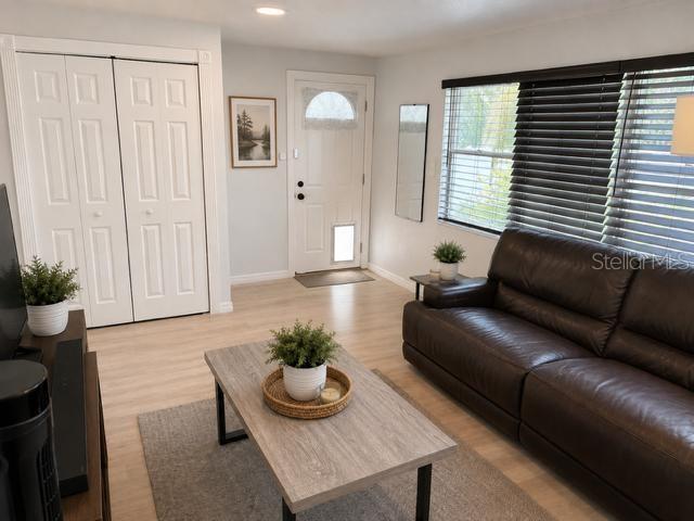 11710 NORTH DR — photo 9