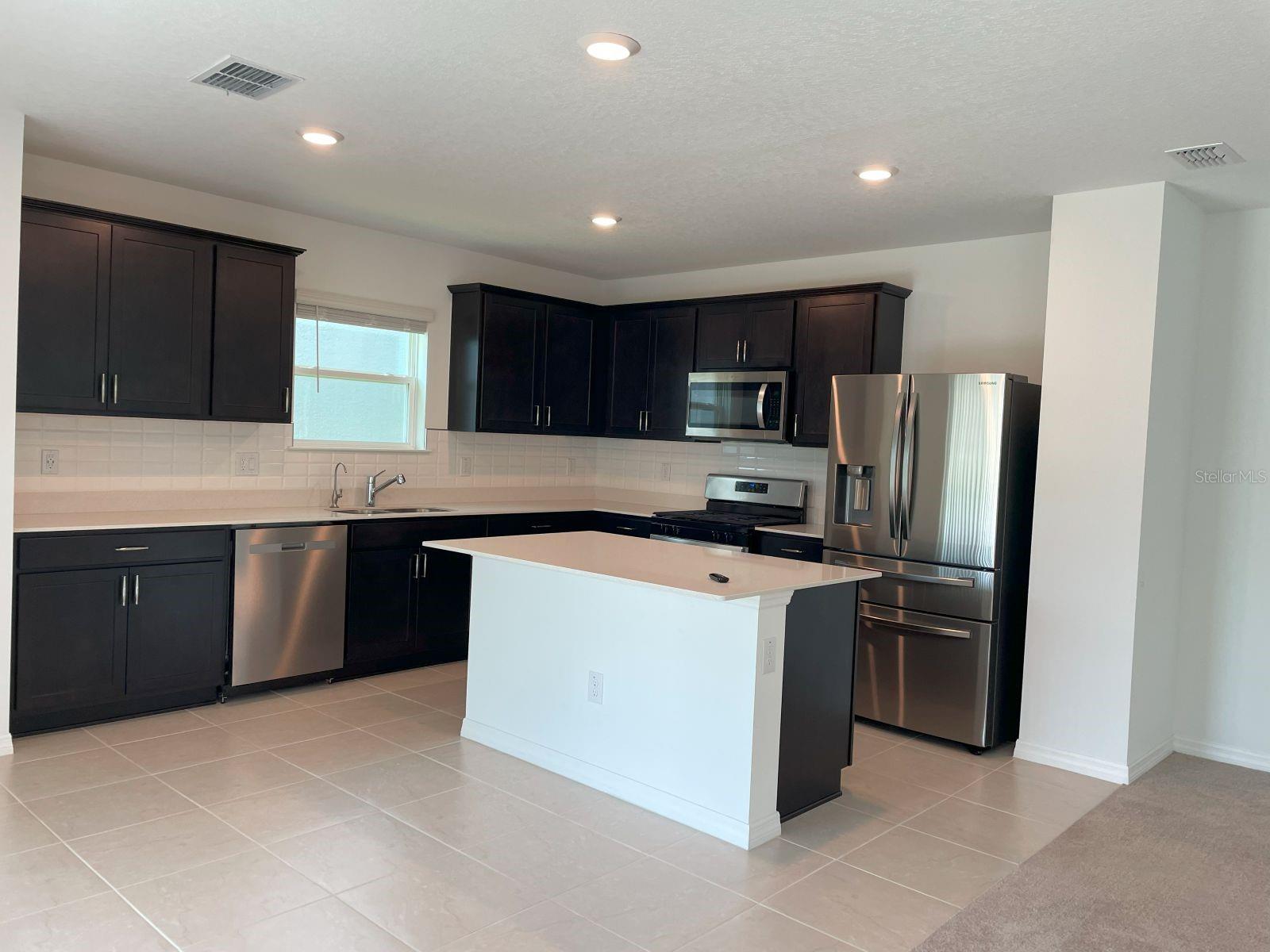3943 ALMOND BROOK BLVD — photo 2