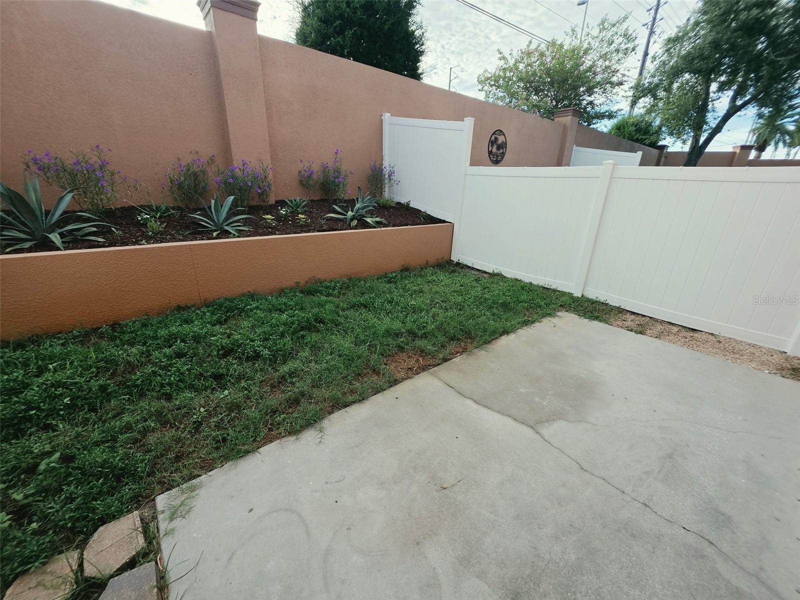 1737 SOMMARIE WAY — photo 22