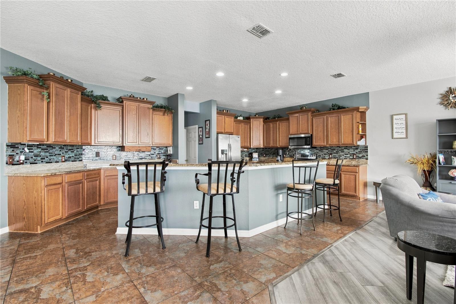 5321 SANDY SHELL DR — photo 9
