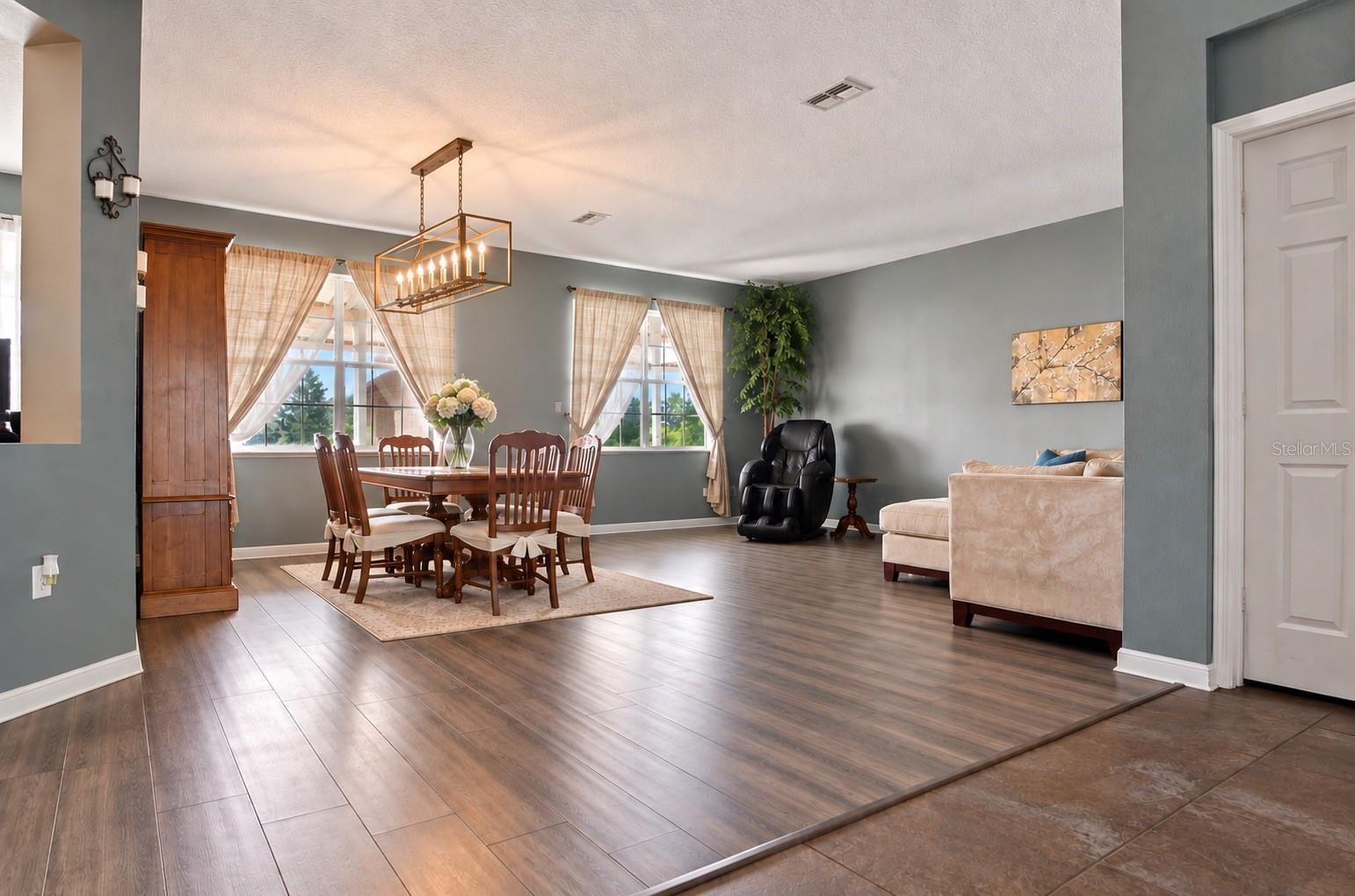 5321 SANDY SHELL DR — photo 5
