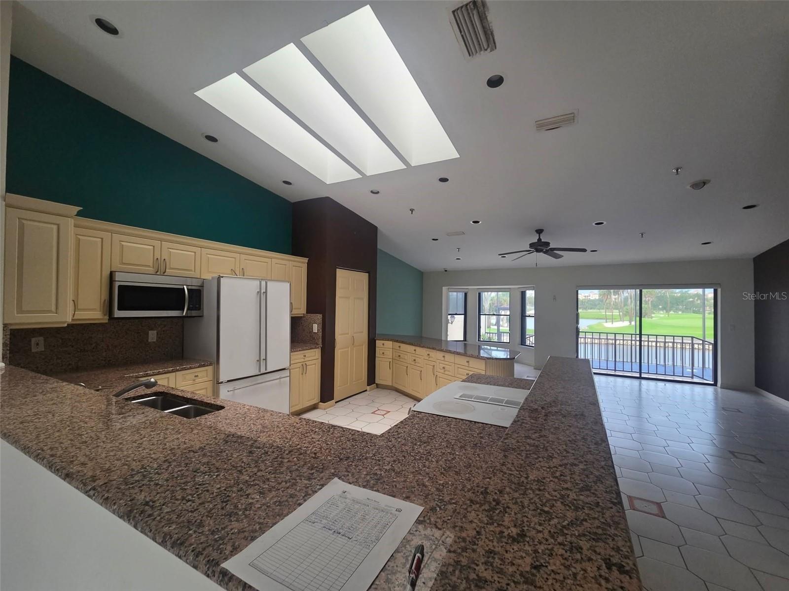 2321 HARBOUR OAKS DR — photo 6