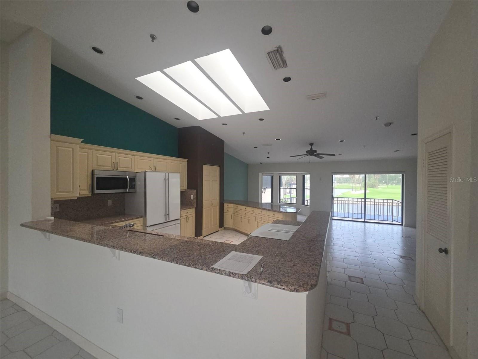 2321 HARBOUR OAKS DR — photo 9