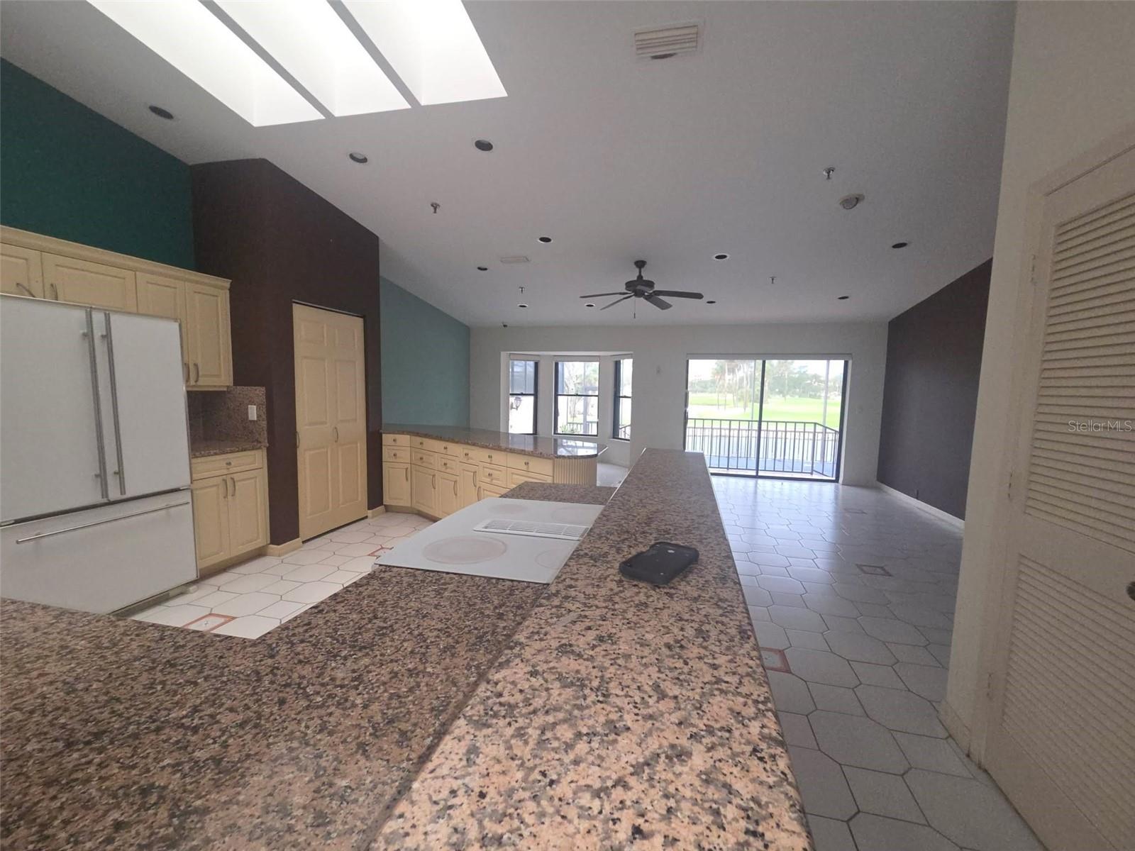 2321 HARBOUR OAKS DR — photo 5