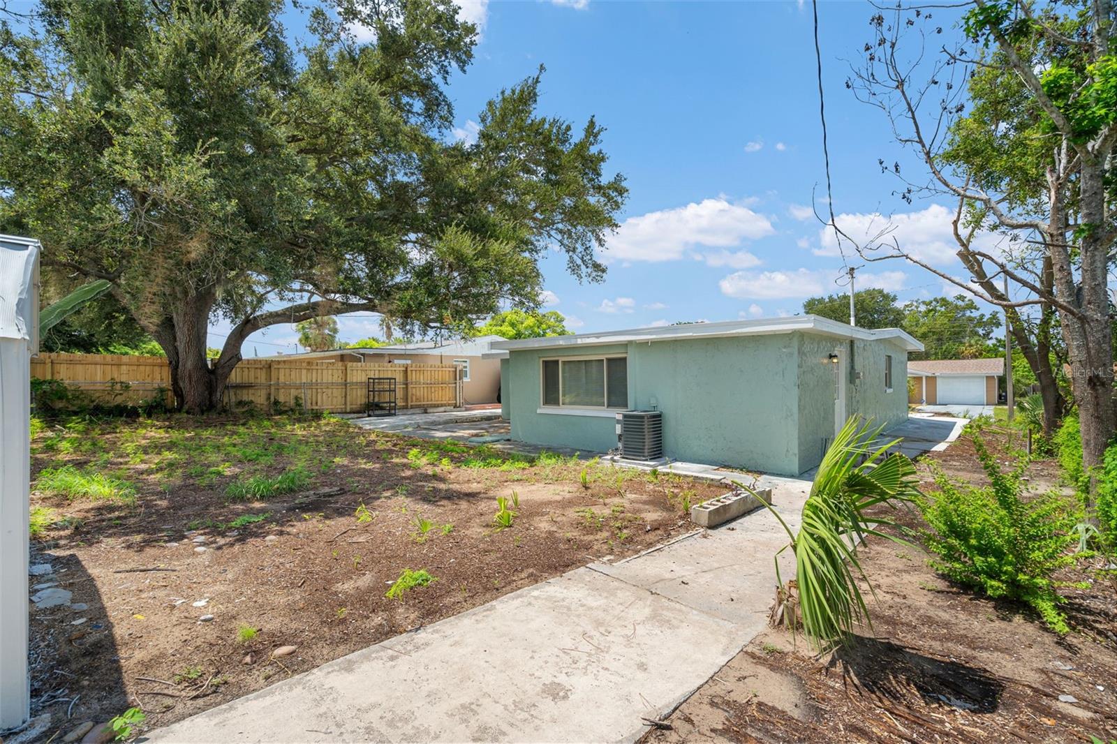 4624 PIRATE PL — photo 33