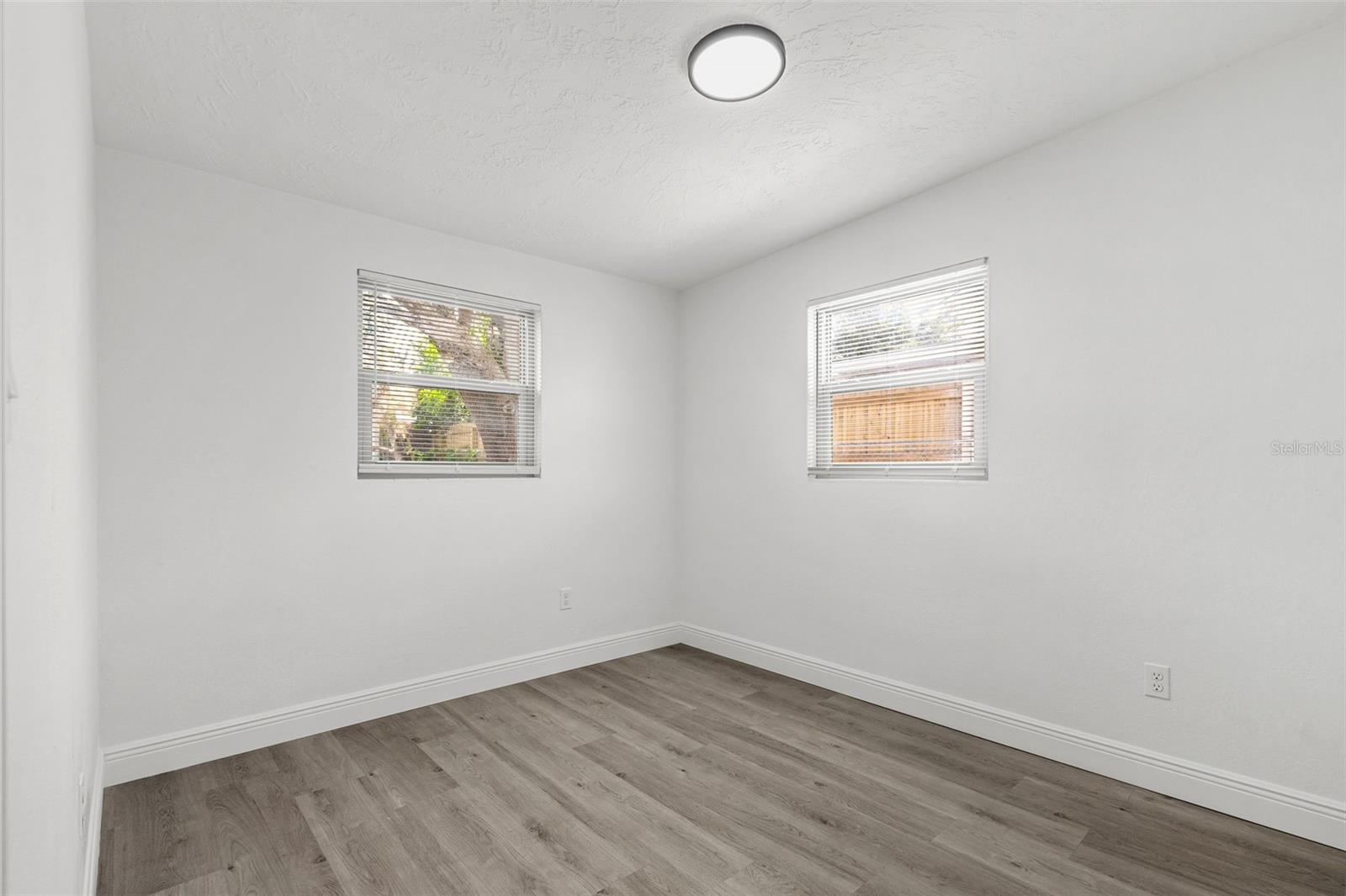 4624 PIRATE PL — photo 18