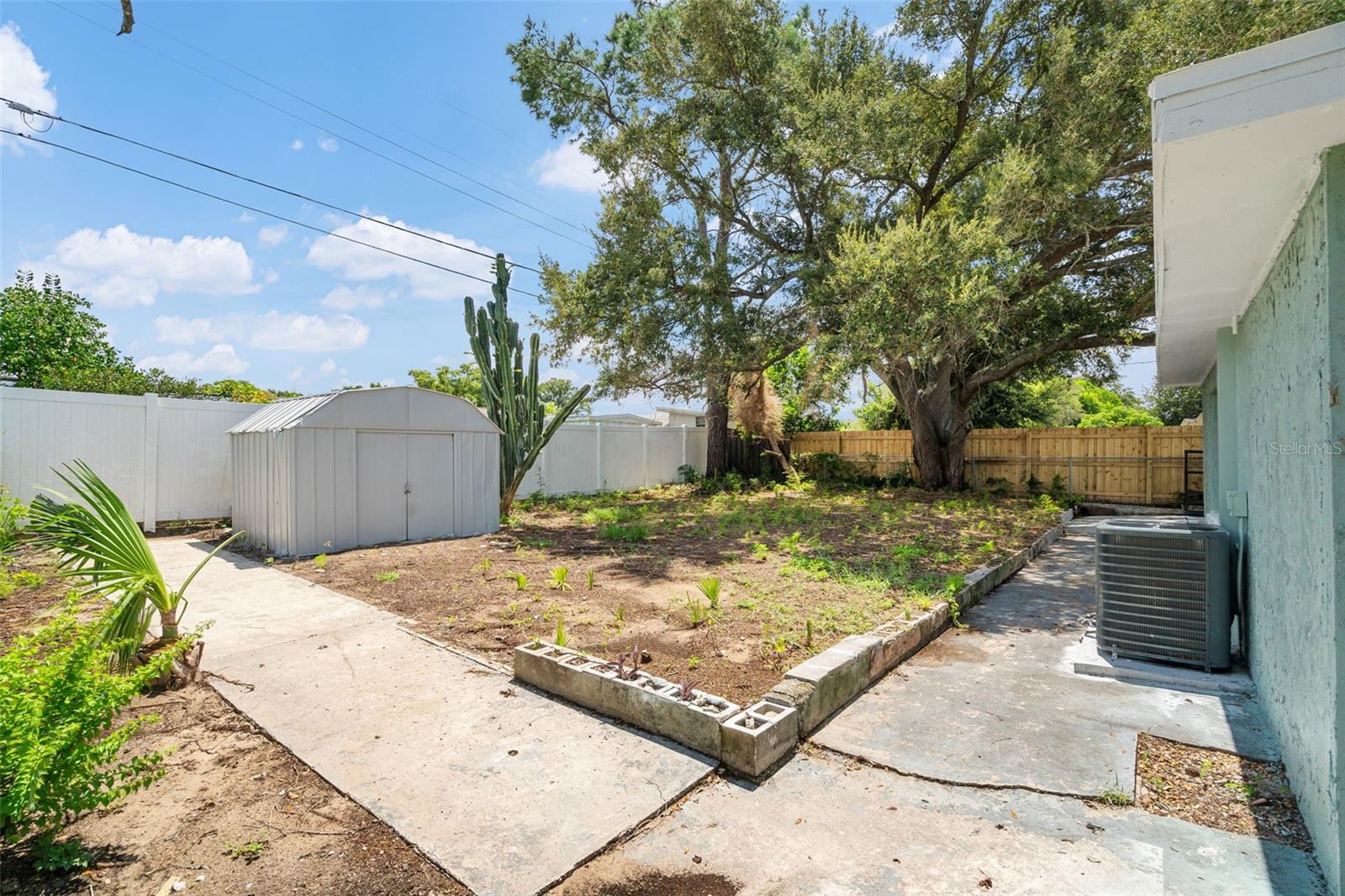 4624 PIRATE PL — photo 32