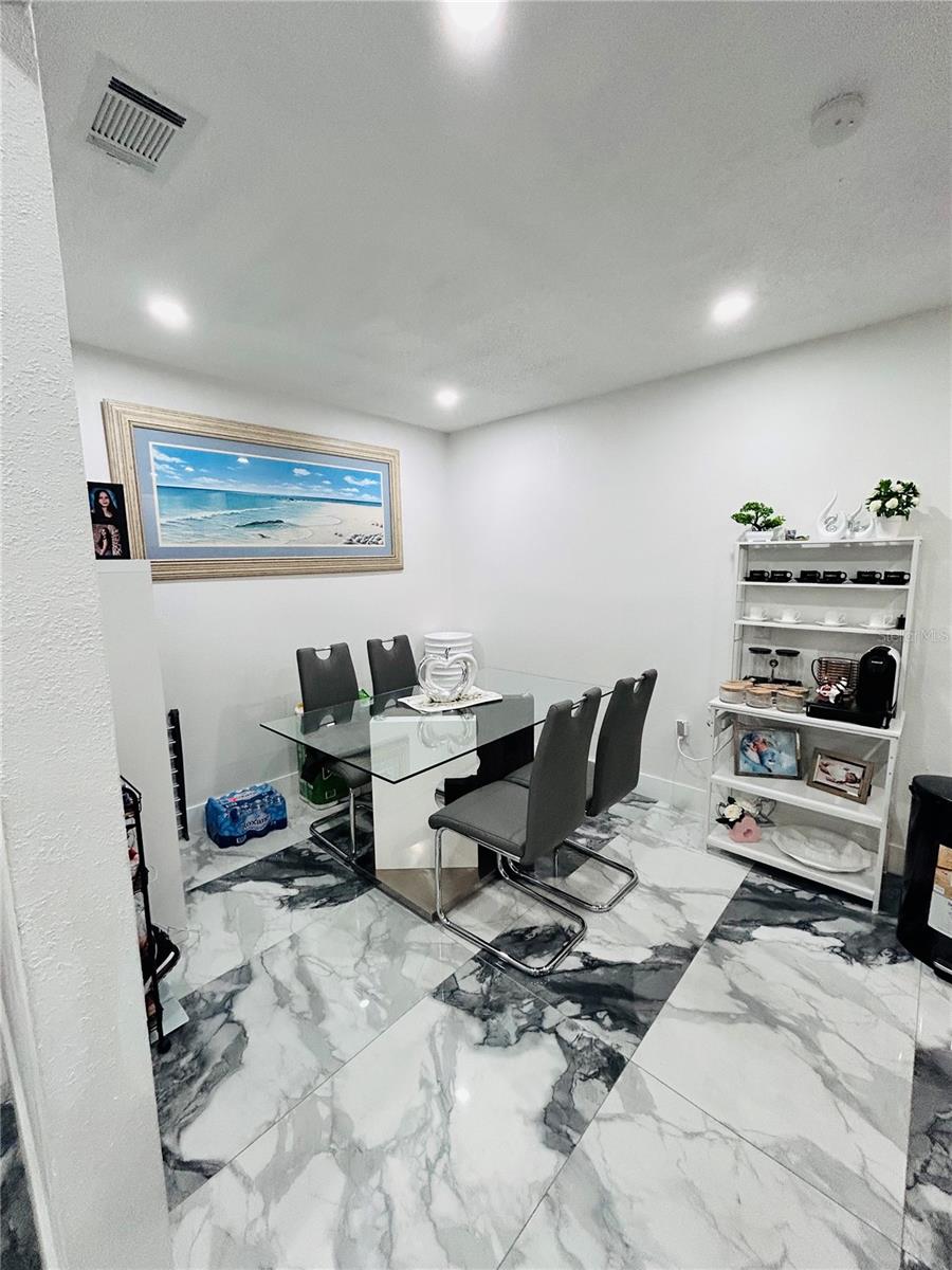 3414 E WILDER AVE — photo 17