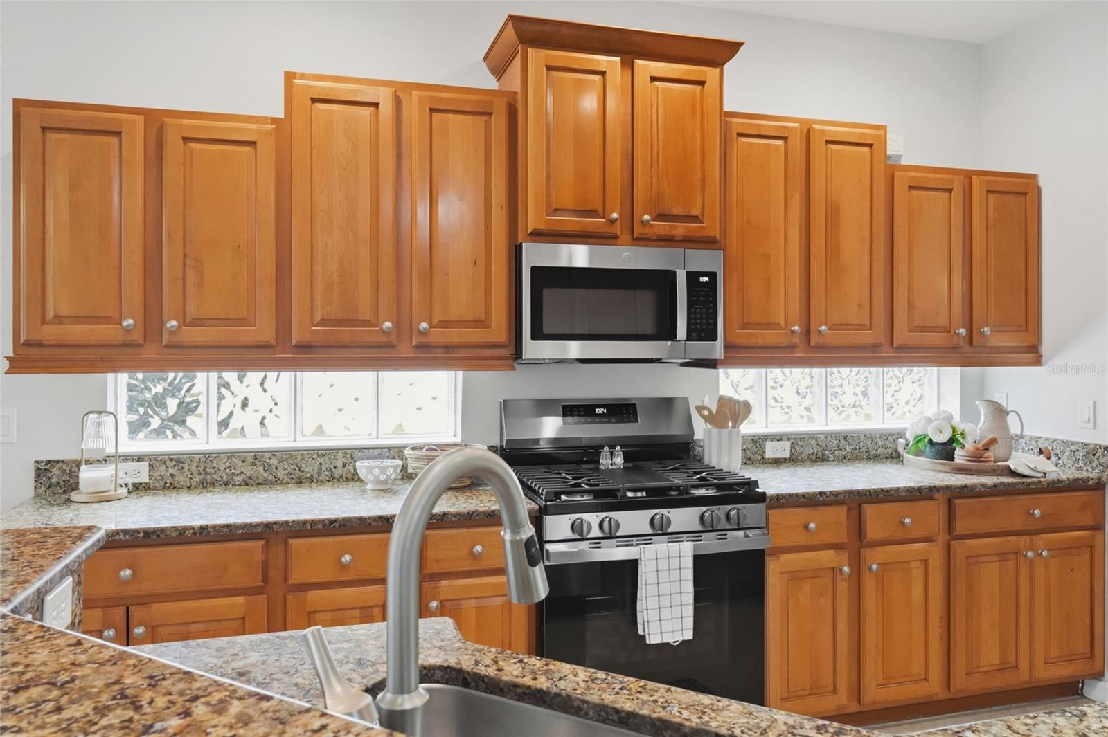 7019 OWLS NEST TER — photo 38