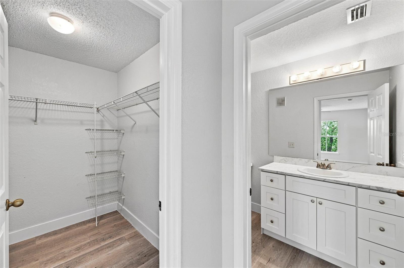 18001 RICHMOND PLACE DR #136 — photo 11