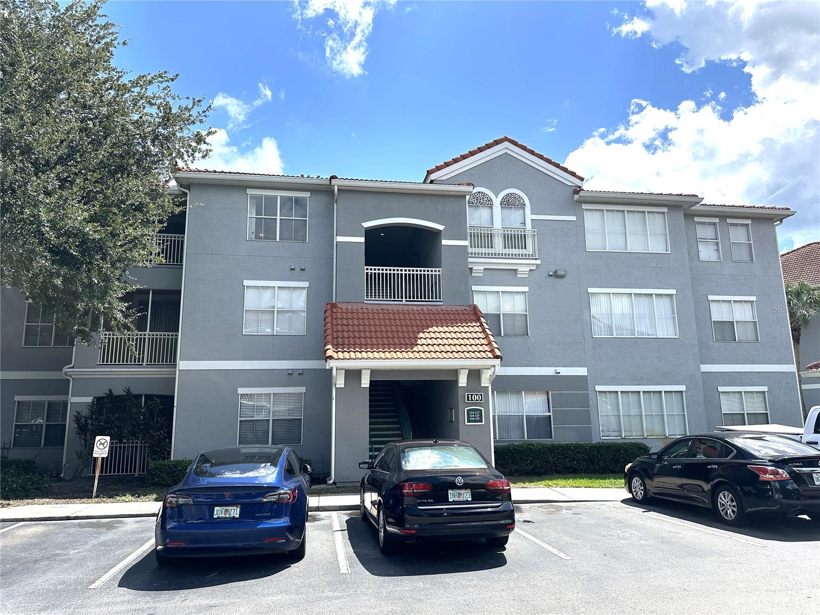 18001 RICHMOND PLACE DR #136 — photo 31