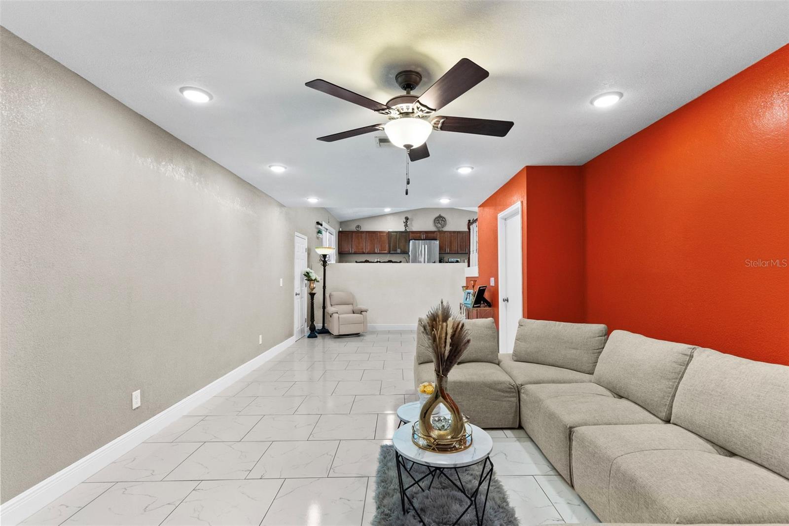 5408 PENTAIL CIR — photo 9