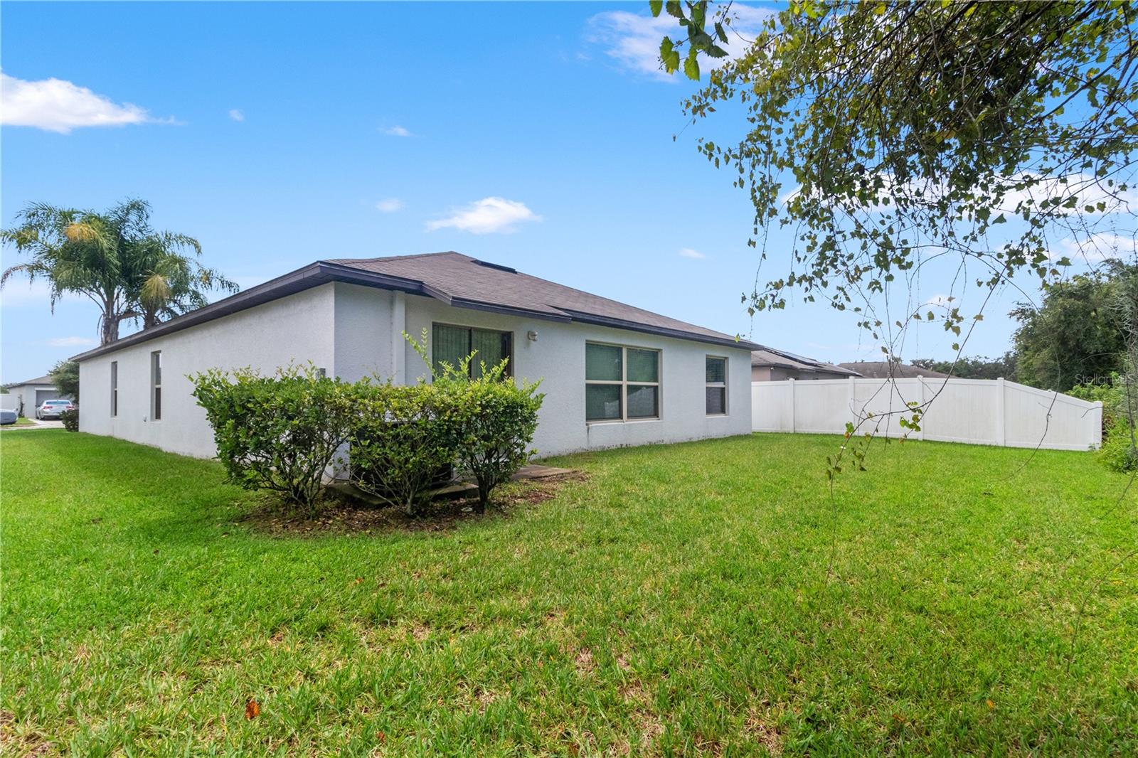 2979 MOULDEN HOLLOW DR — photo 37
