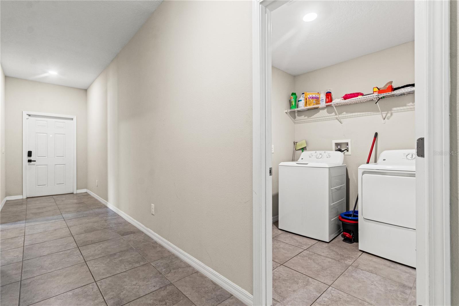 2979 MOULDEN HOLLOW DR — photo 10