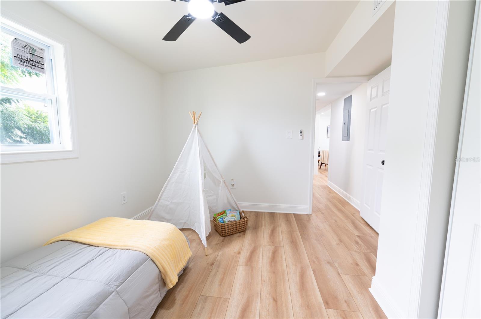 1503 LANCELOT LOOP — photo 14