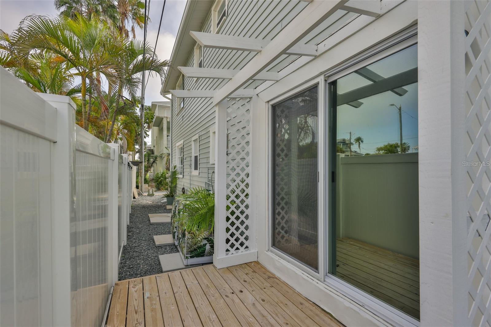 134 86TH TER — photo 3