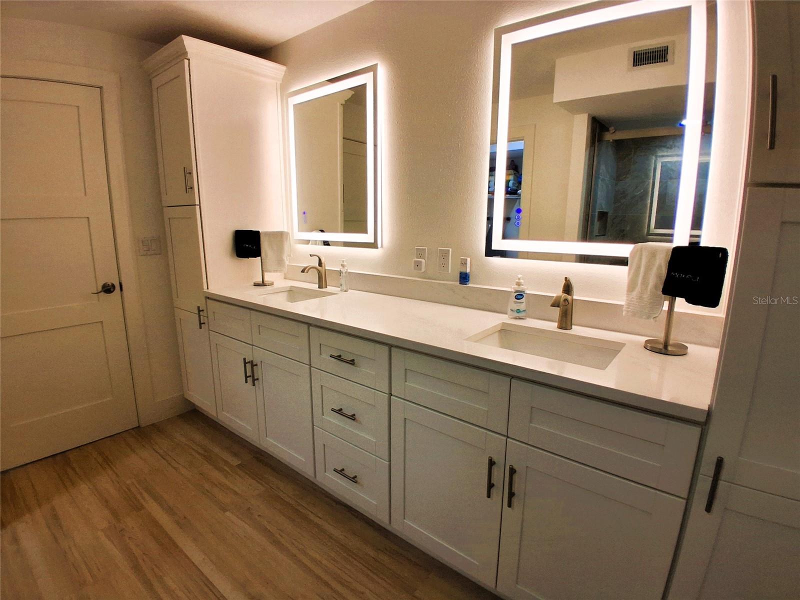 19 WHISPERING SANDS DR #401 — photo 27