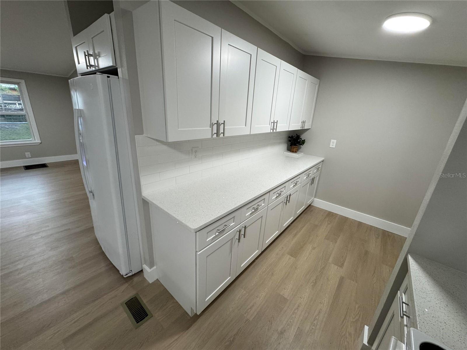 8801 MARC DAVID — photo 12