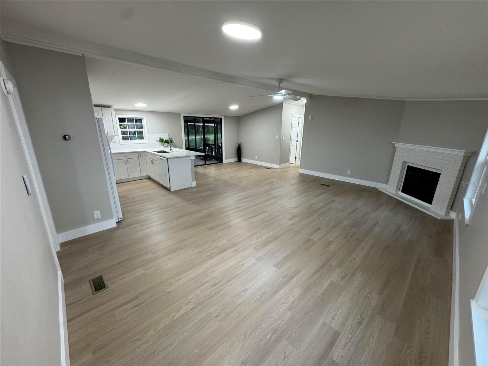 8801 MARC DAVID — photo 9