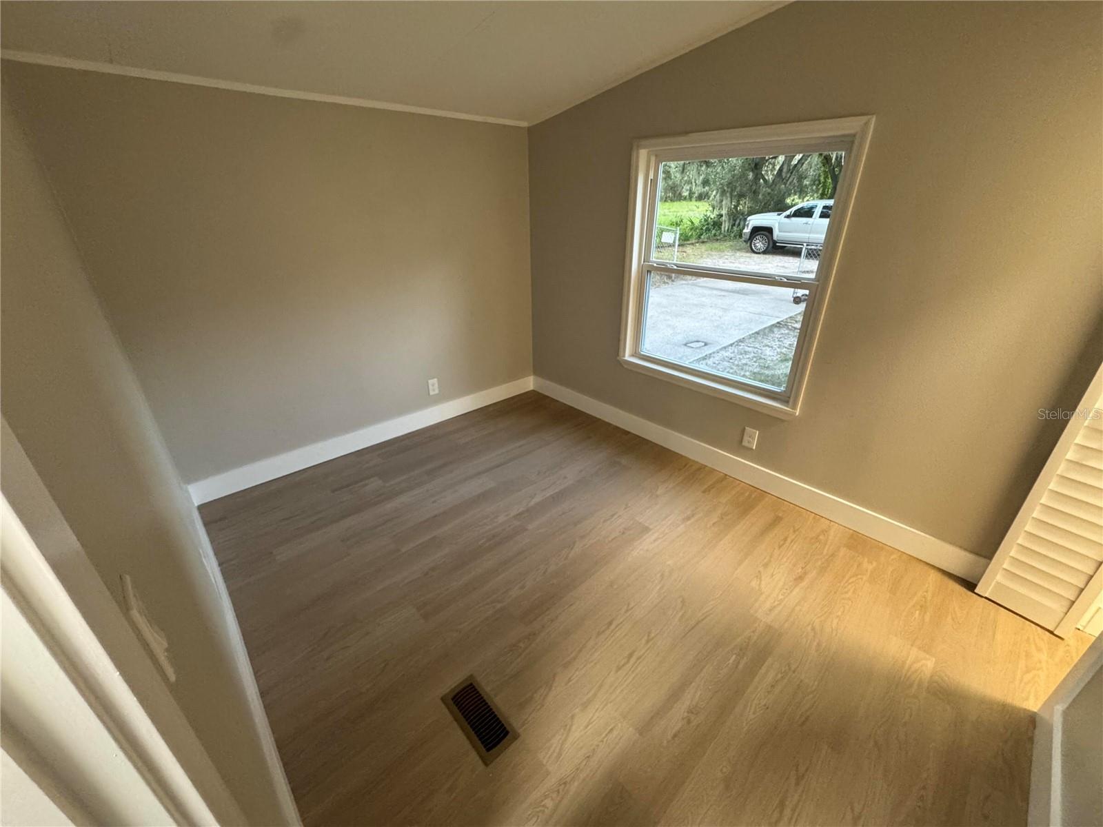 8801 MARC DAVID — photo 47