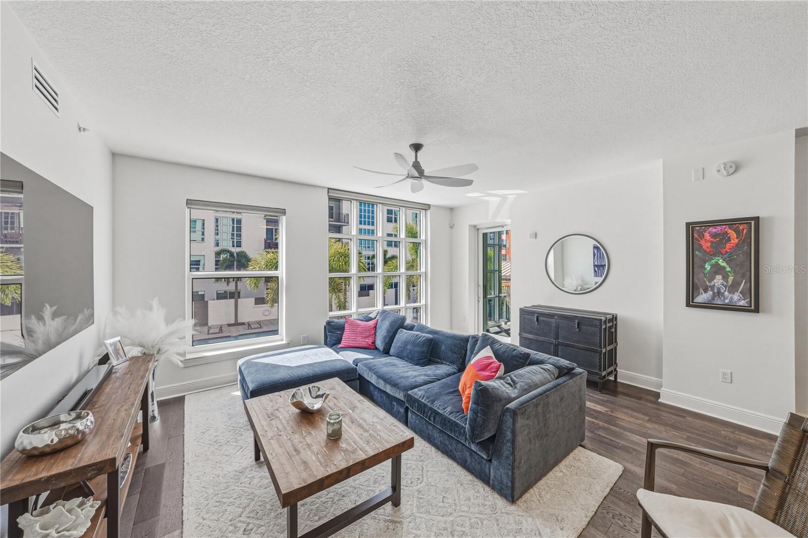 1227 E MADISON ST #504 — photo 15