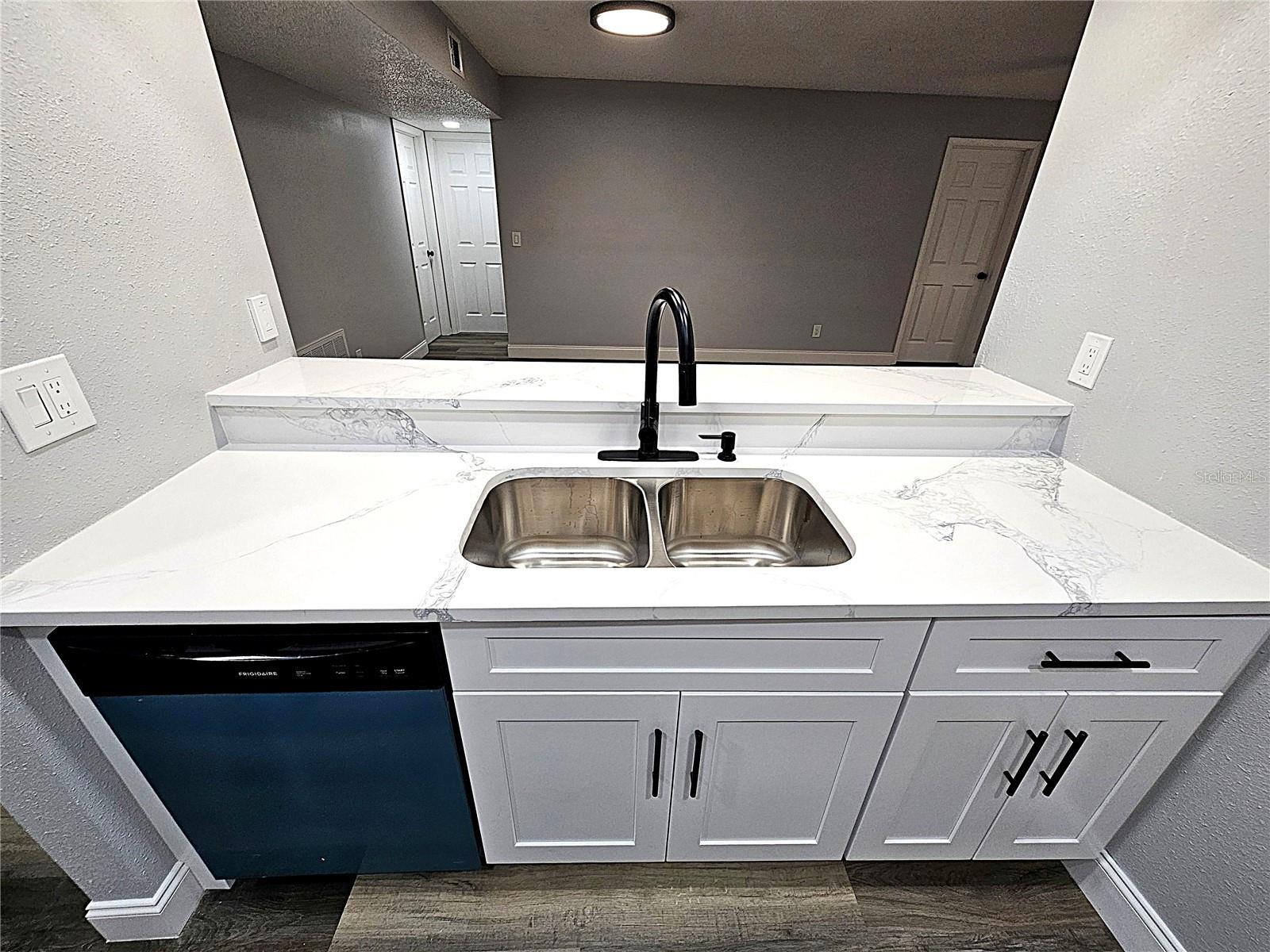 1720 GLENHOUSE DR #328 — photo 6
