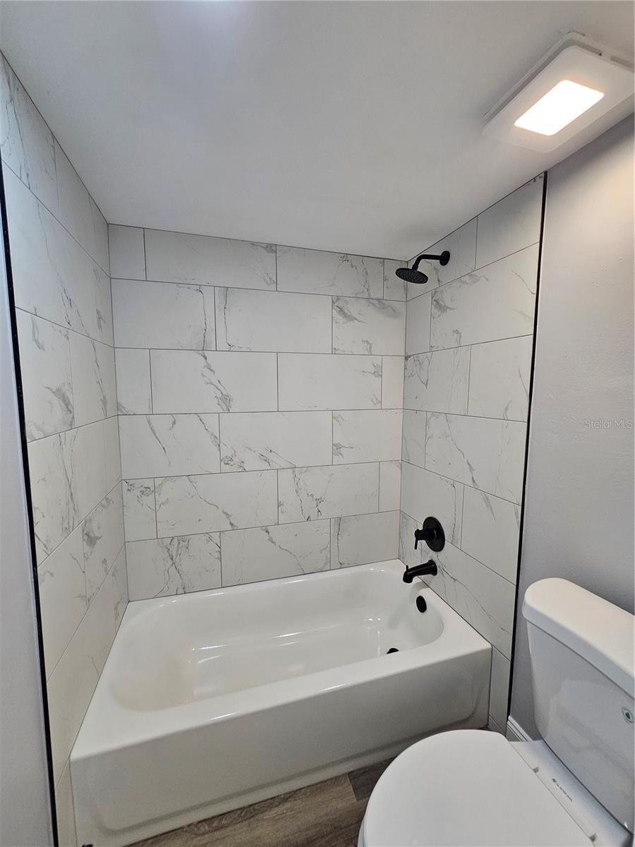 1720 GLENHOUSE DR #328 — photo 11