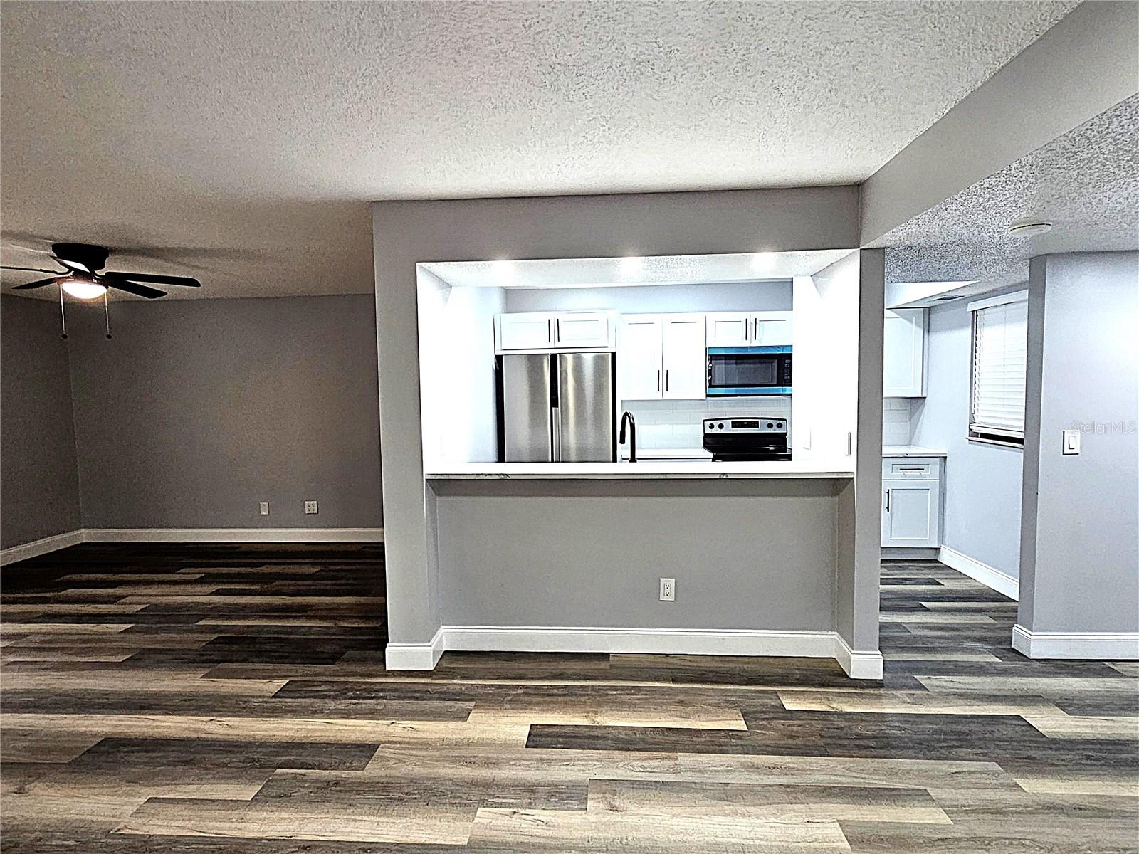 1720 GLENHOUSE DR #328 — photo 3