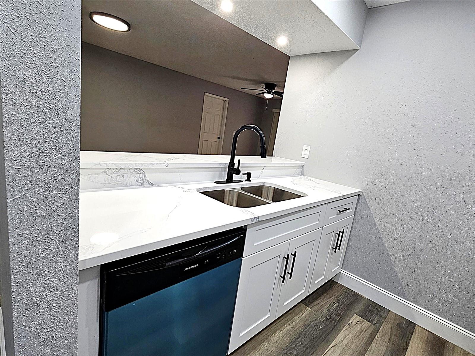1720 GLENHOUSE DR #328 — photo 5