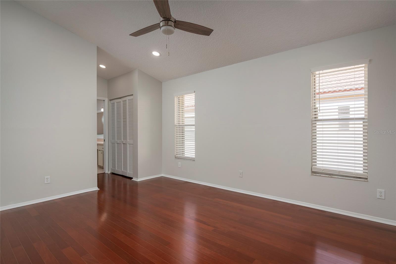 717 LIGHTHOUSE DR — photo 14