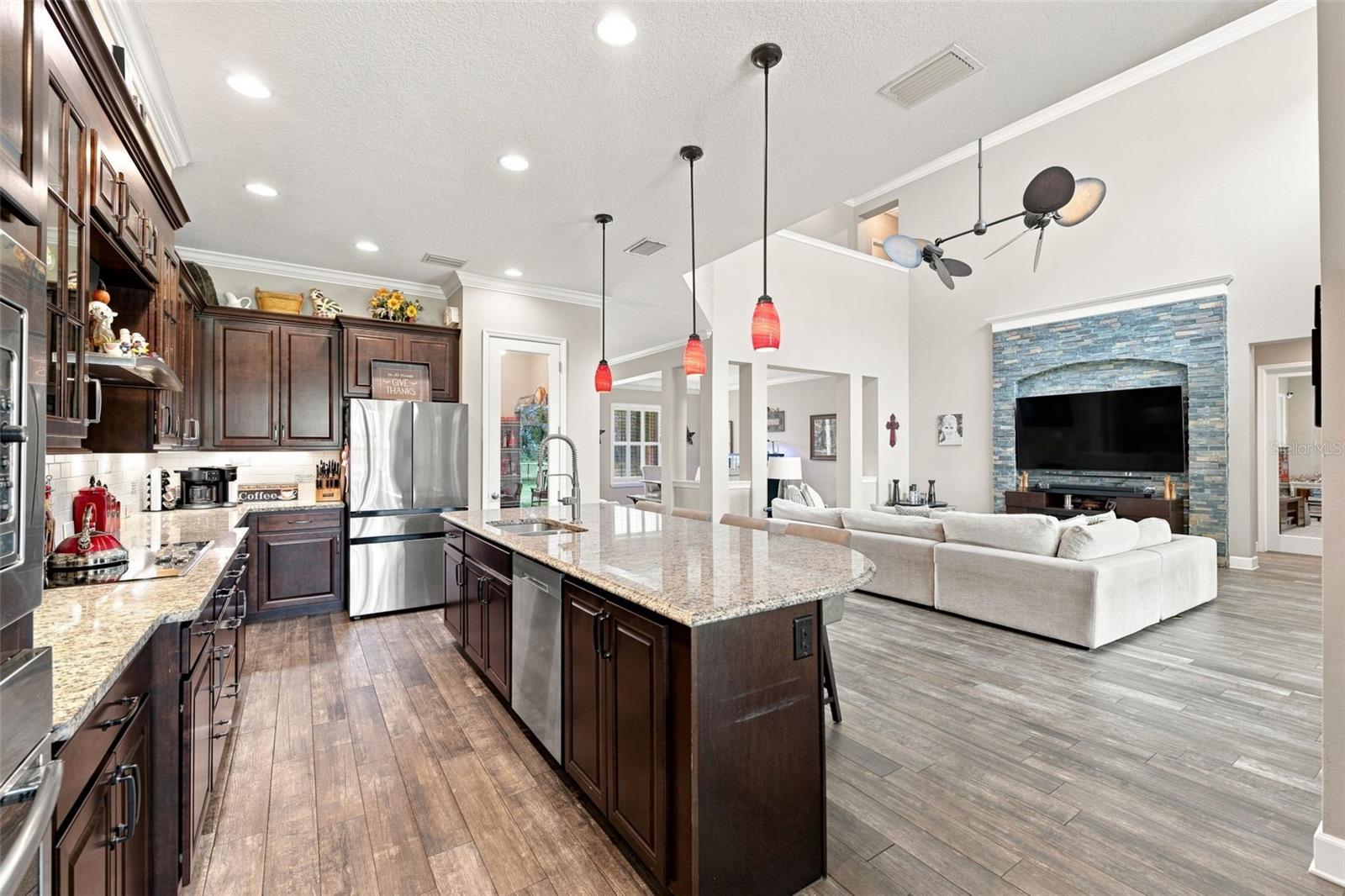 12754 SERONERA VALLEY CT — photo 11