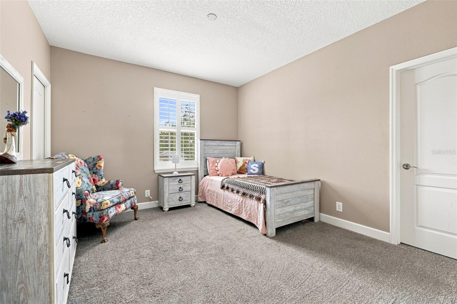 12754 SERONERA VALLEY CT — photo 33