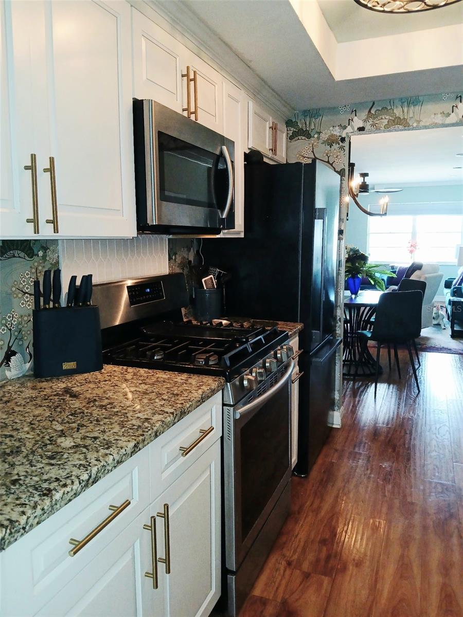 1900 59TH AVE N #312 — photo 2