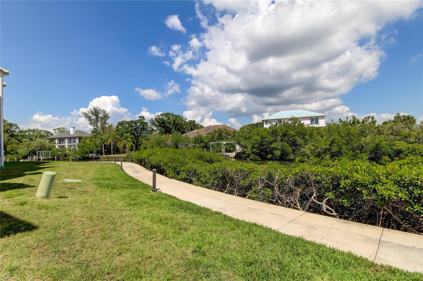 129 BRENT CIR — photo 49