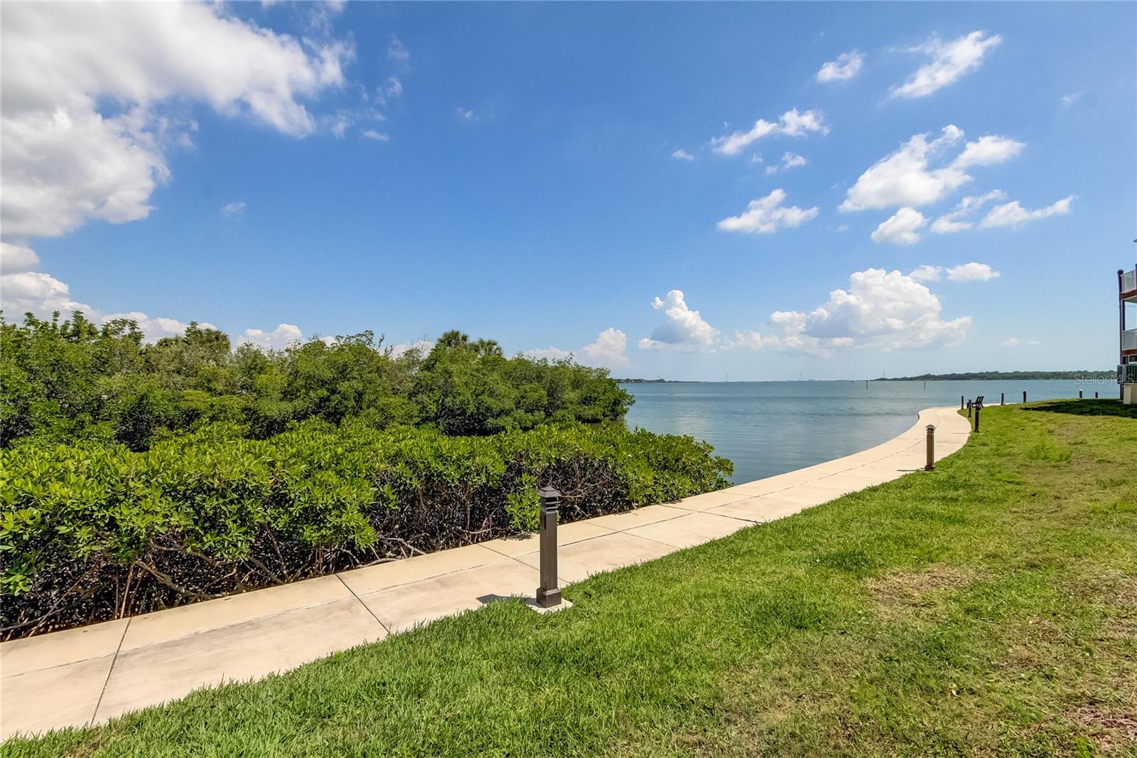129 BRENT CIR — photo 48