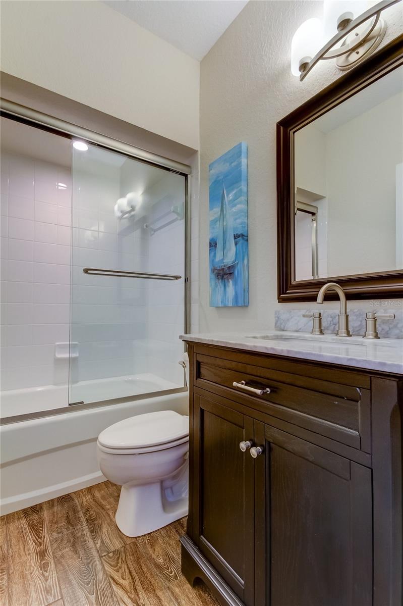 129 BRENT CIR — photo 33