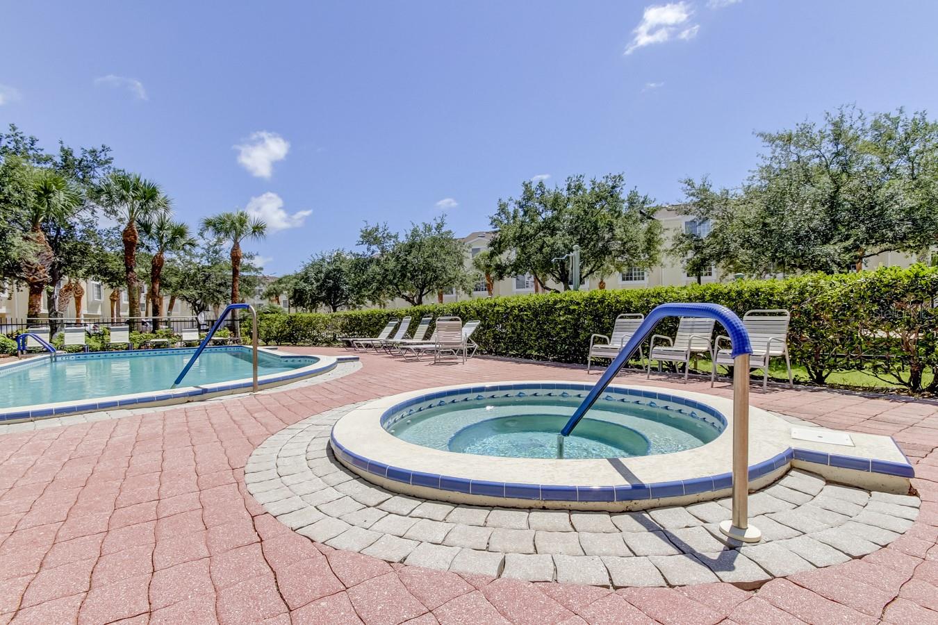 129 BRENT CIR — photo 4