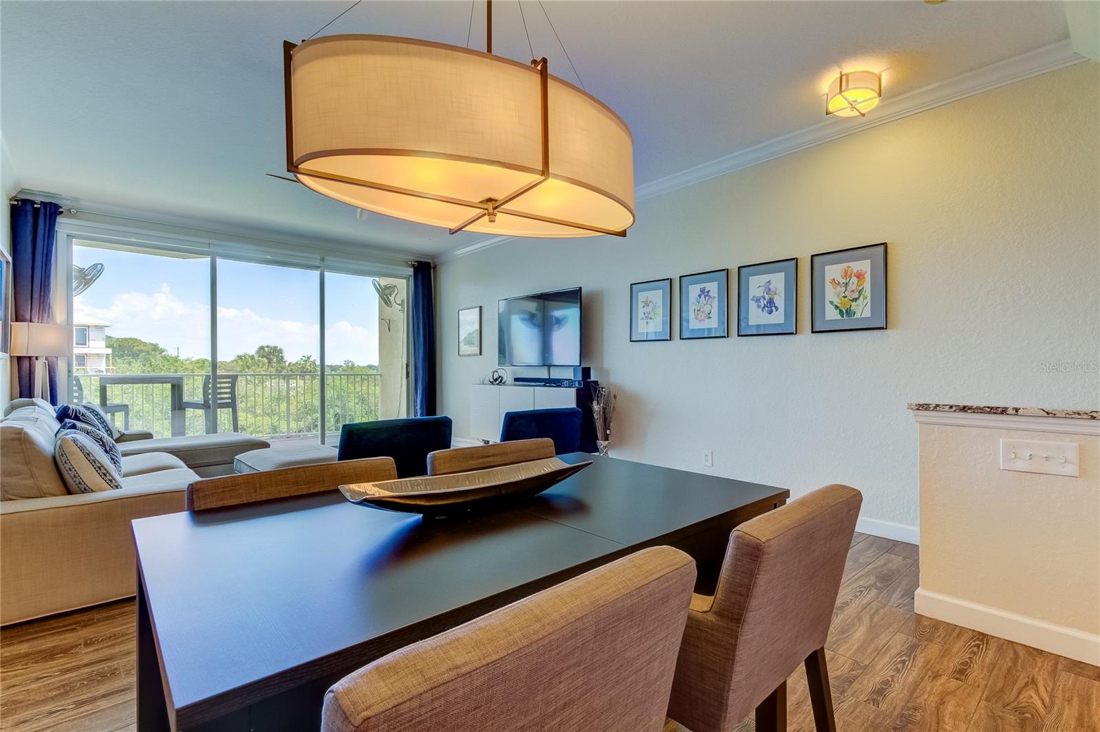 129 BRENT CIR — photo 12