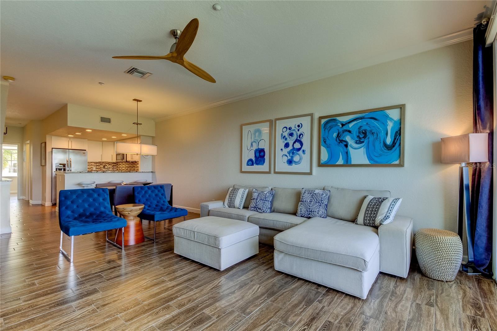 129 BRENT CIR — photo 9