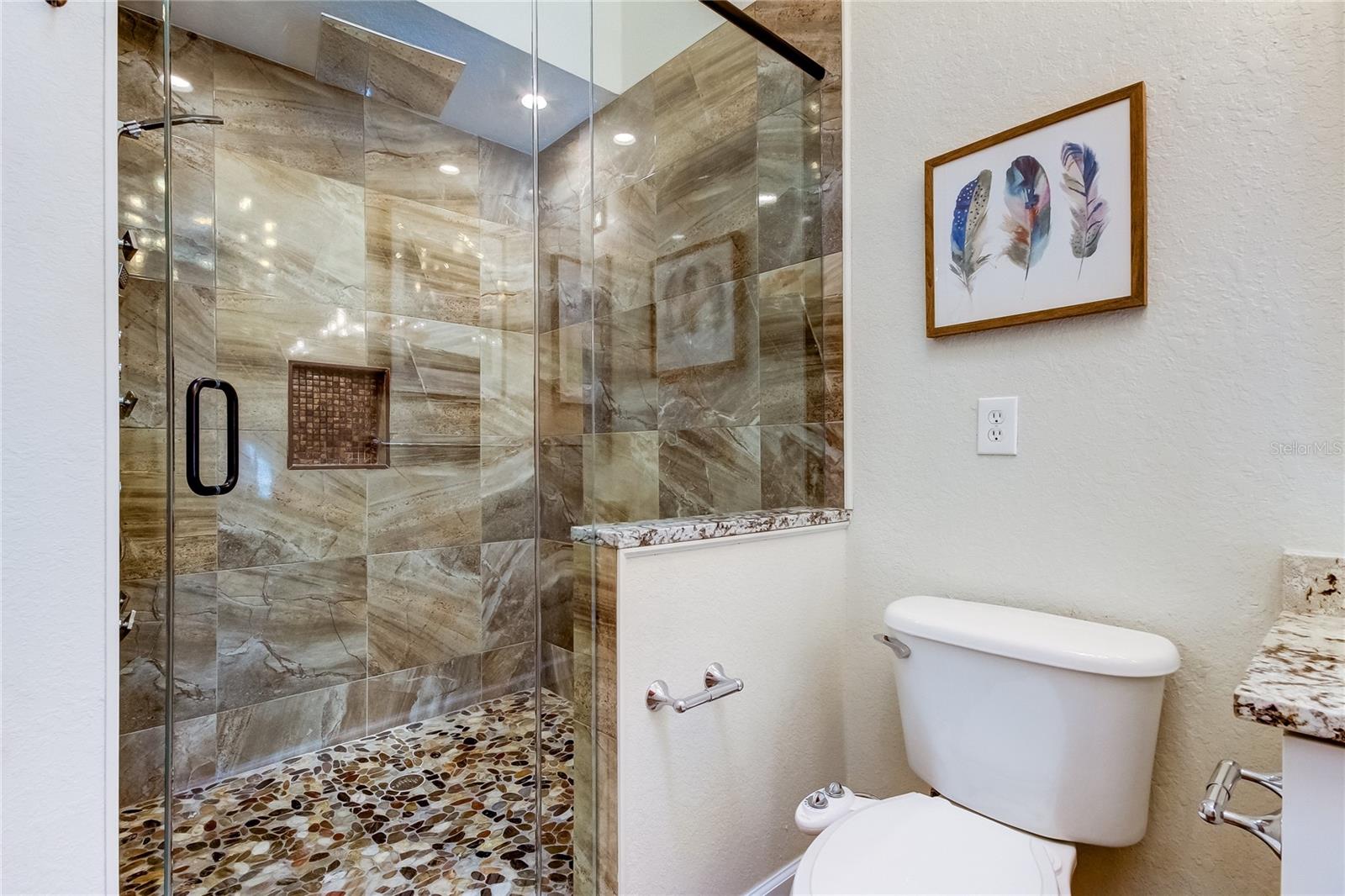 129 BRENT CIR — photo 25
