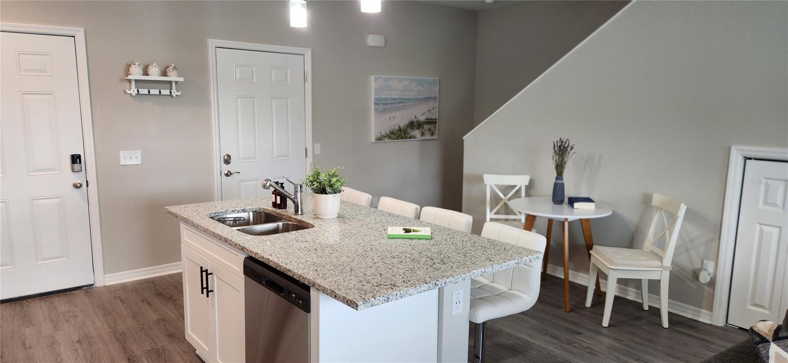 2101 SEBRING PL — photo 18