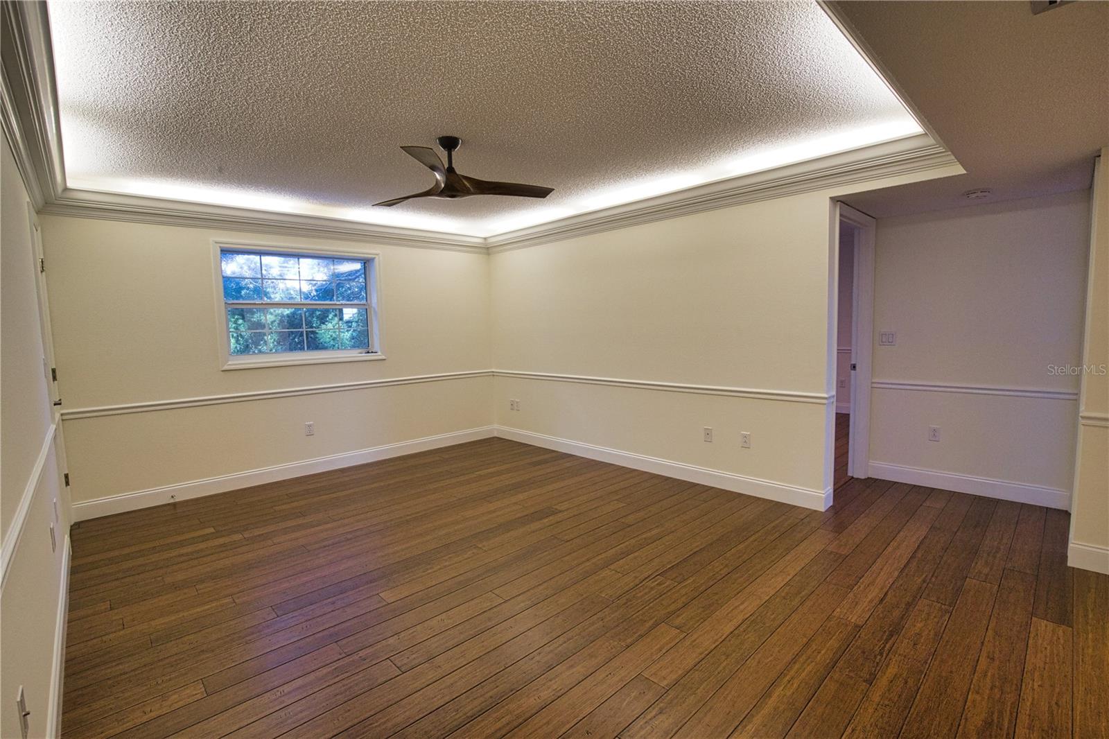 916 BAYSHORE DR — photo 61
