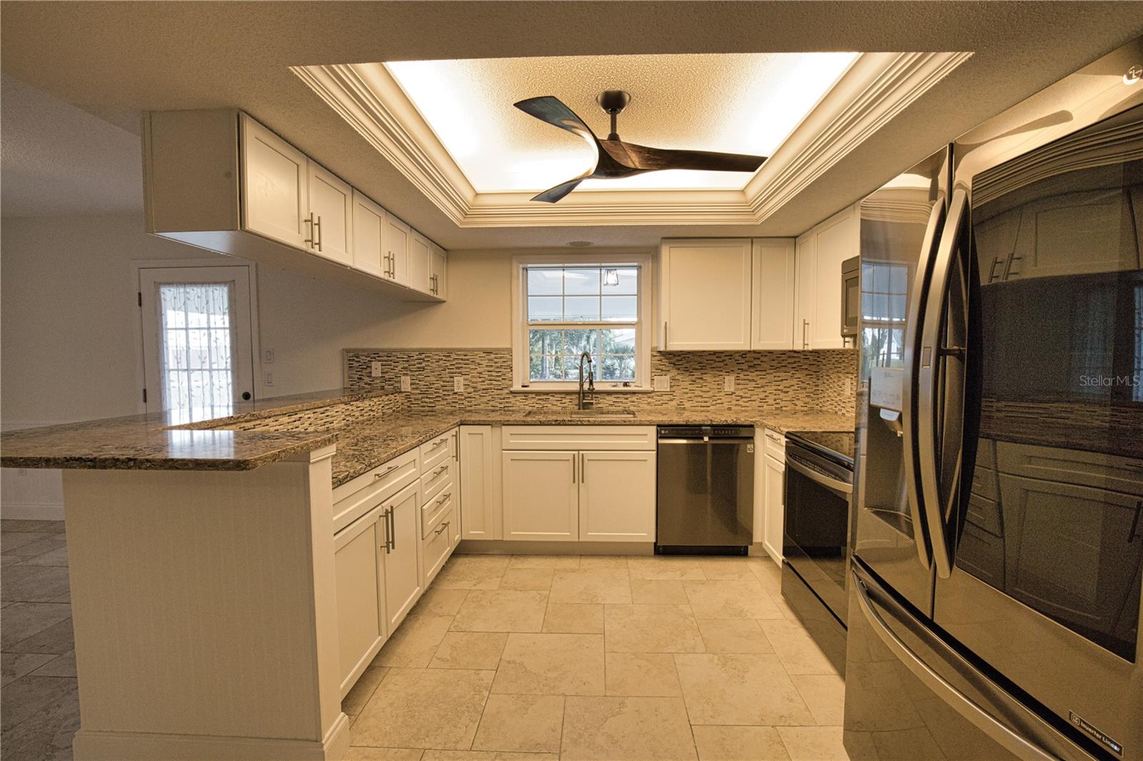 916 BAYSHORE DR — photo 36