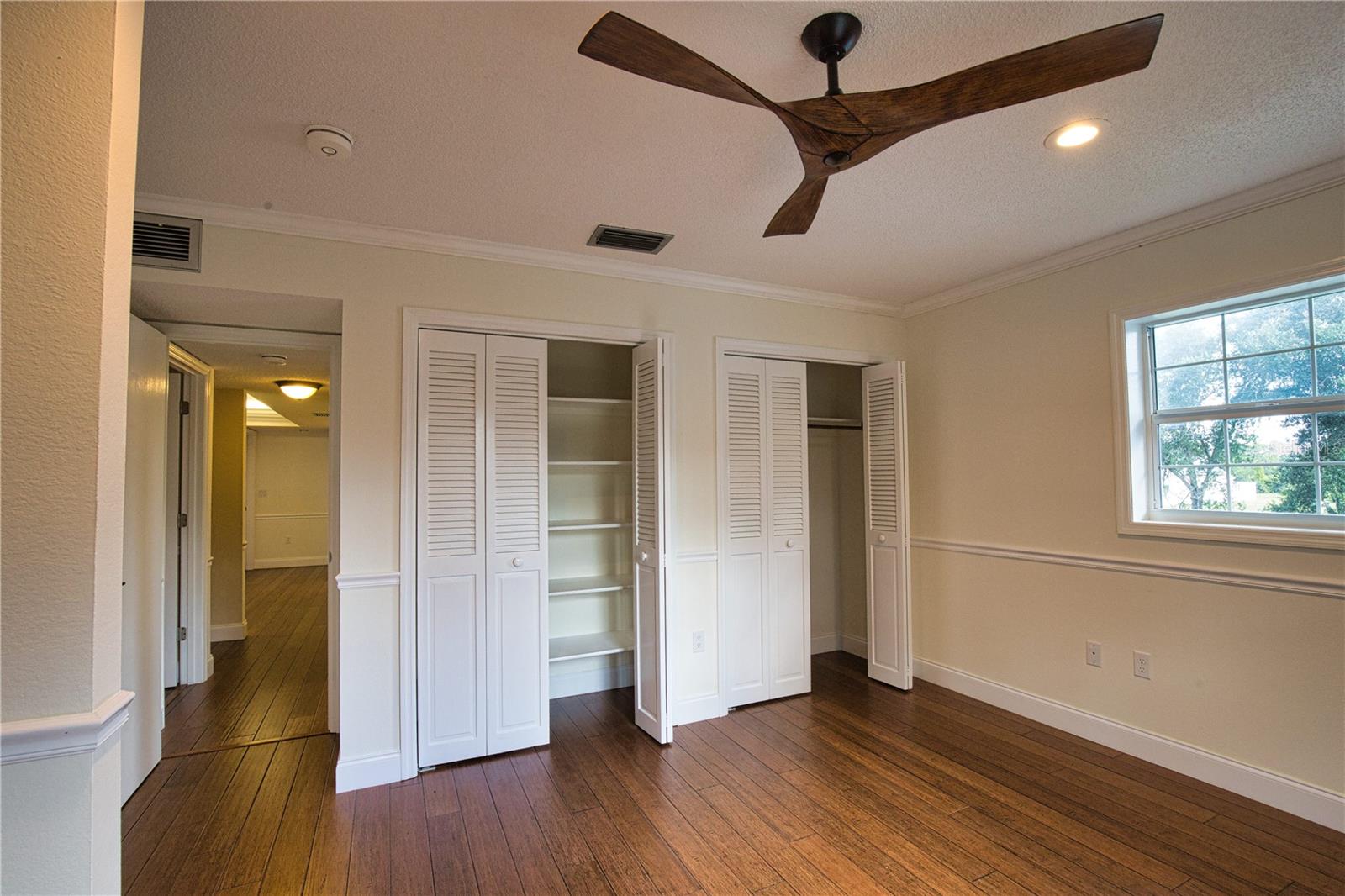 916 BAYSHORE DR — photo 58