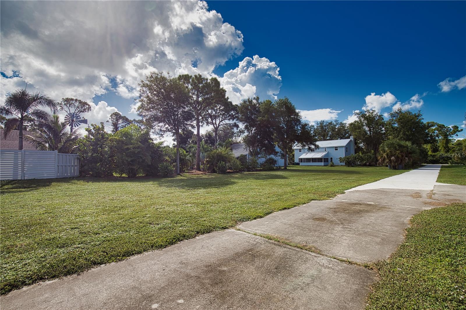 916 BAYSHORE DR — photo 91