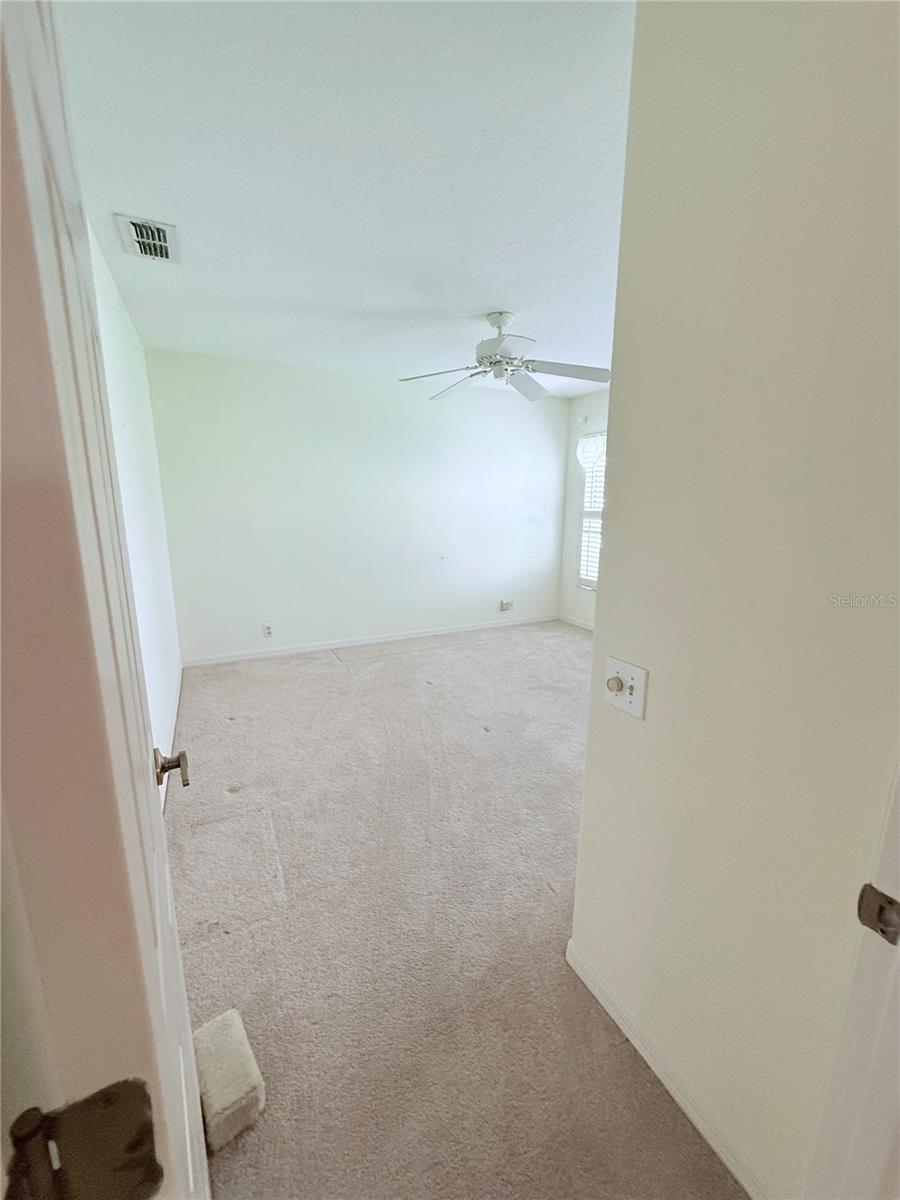 13928 TENNYSON DR — photo 51