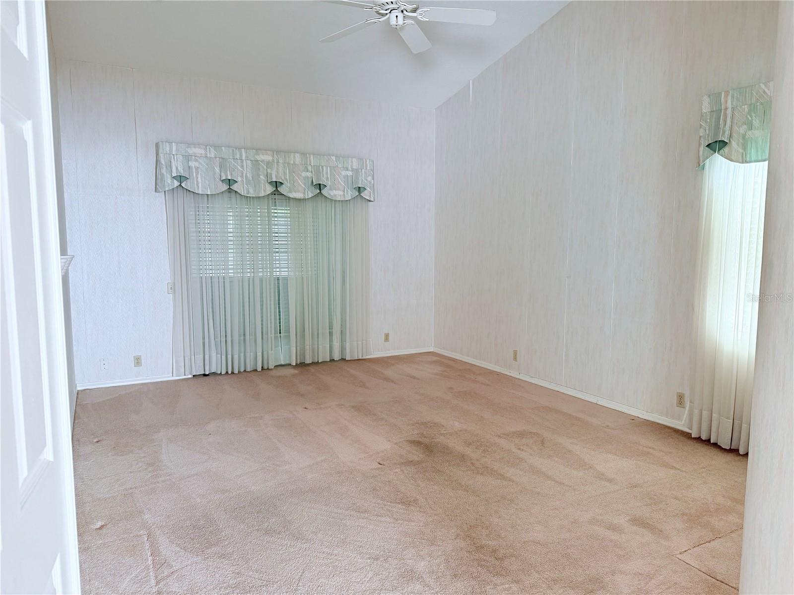 13928 TENNYSON DR — photo 13