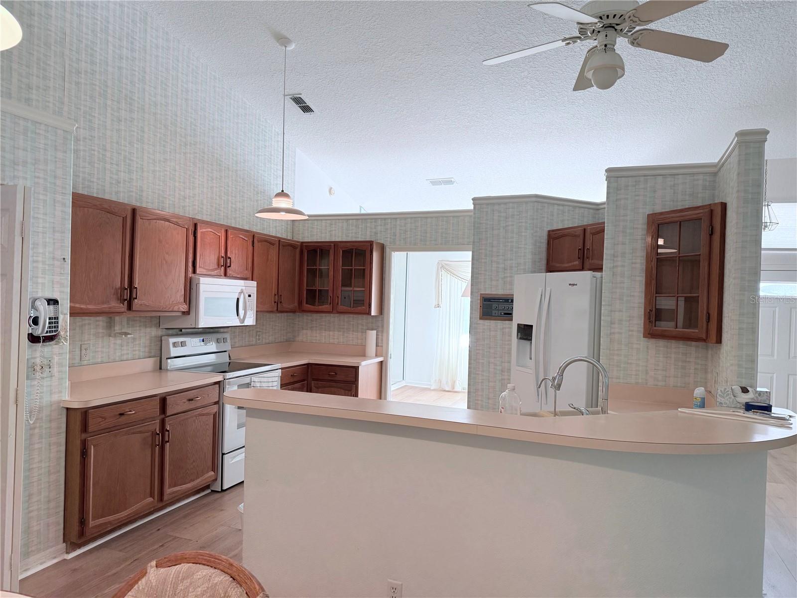 13928 TENNYSON DR — photo 30